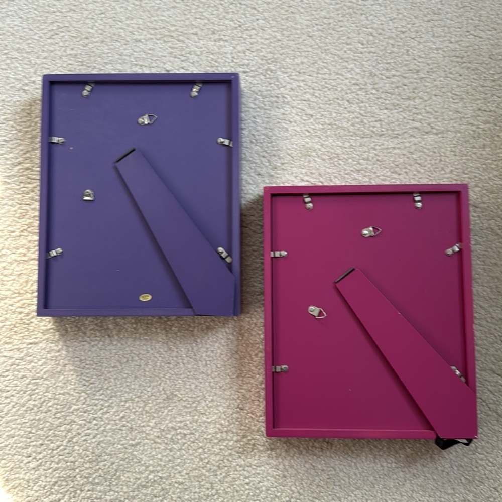 2 shadow boxes - Picture 7 of 11